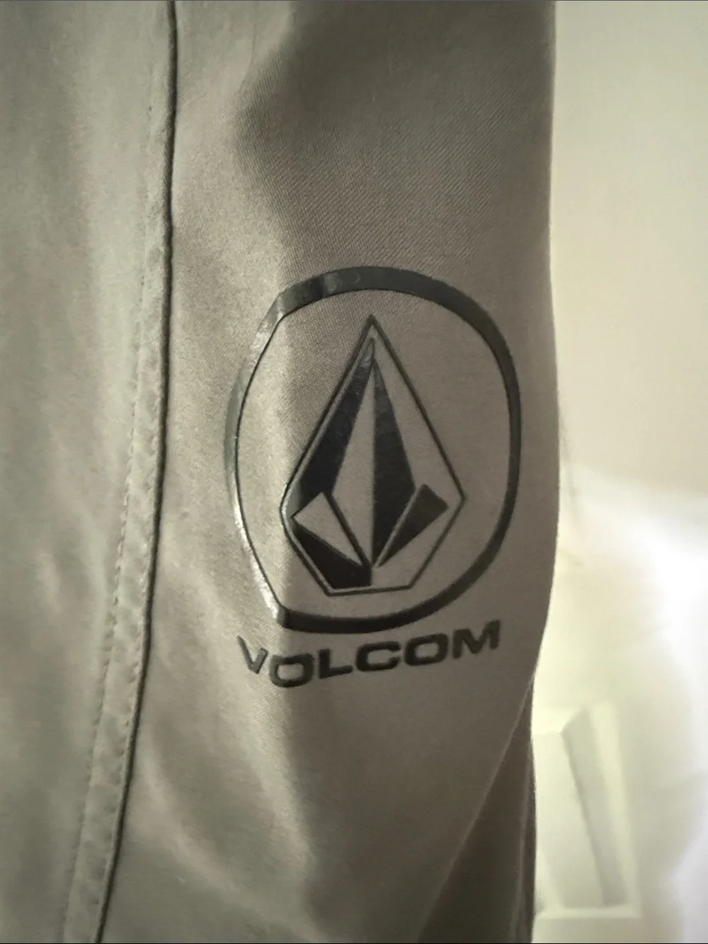 Volcom branded waistband